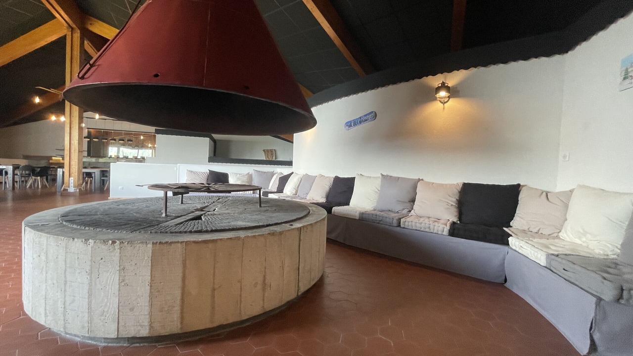 Photo of Others in Saint-Jacques-des-Blats