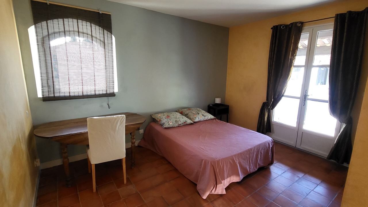 Photo of Bedroom in Serignan-du-Comtat