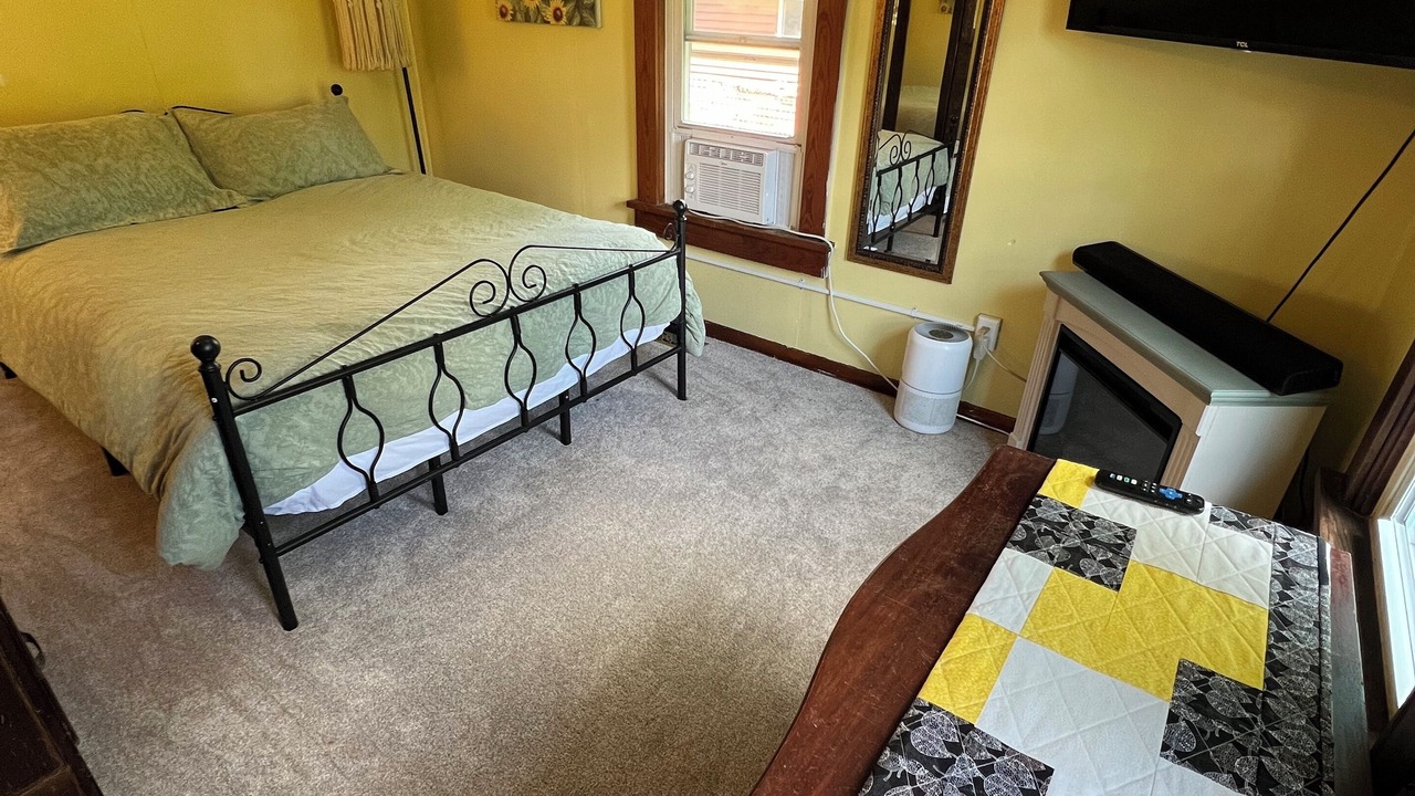 Photo of Bedroom in Pendleton
