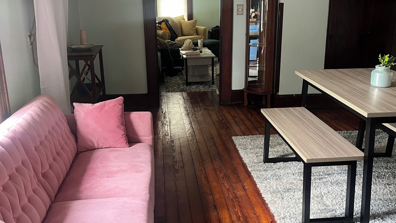 Photo of Livingroom in Pendleton