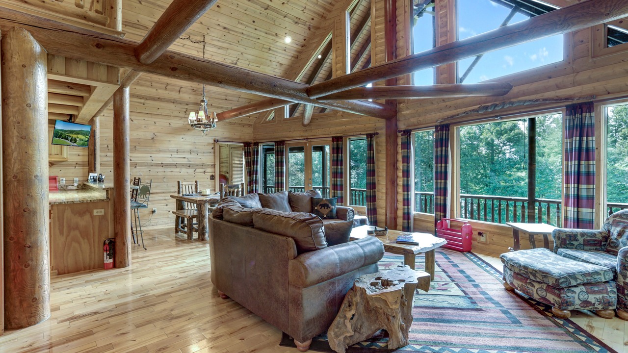 Photo of Livingroom in Blairsville