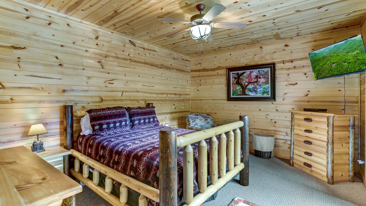 Photo of Bedroom in Blairsville