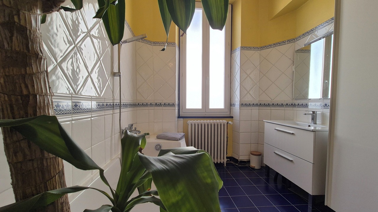 Photo of Bathroom in Castelnaudary