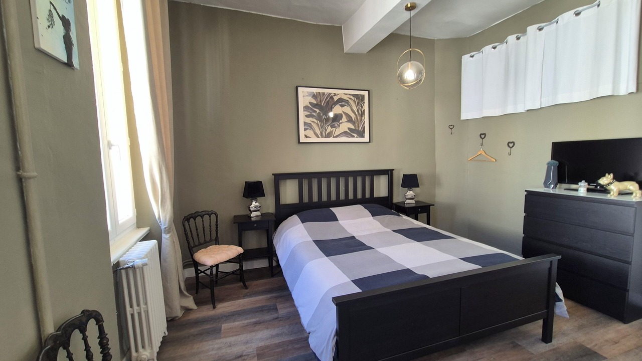 Photo of Bedroom in Castelnaudary