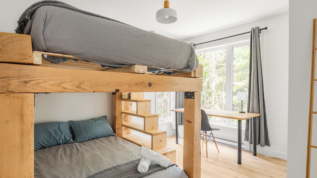 Photo of Bedroom in Saint-Alexis-des-Monts