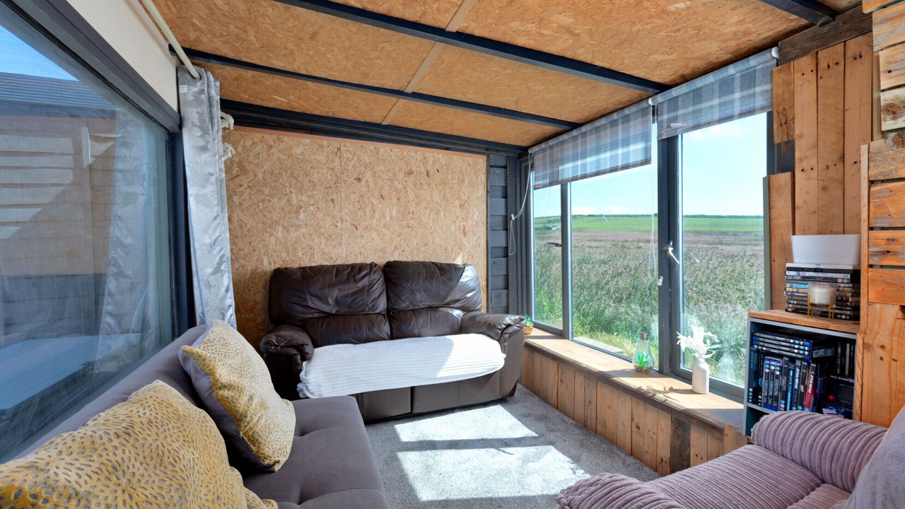 Photo of Livingroom in Whitby