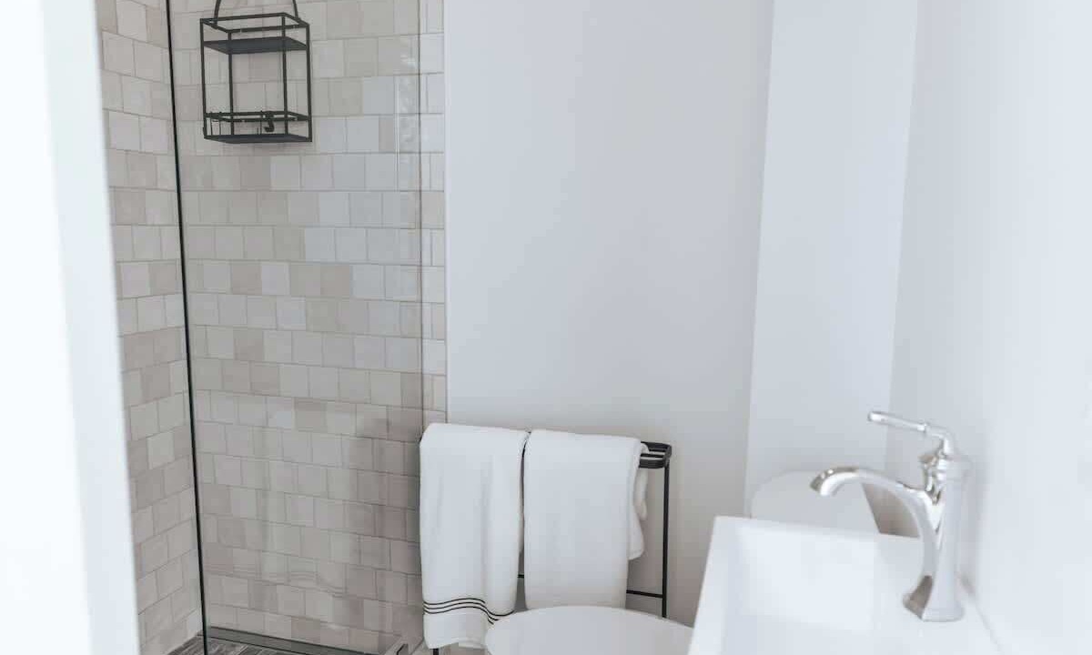 Photo of Bathroom in Yachting Village