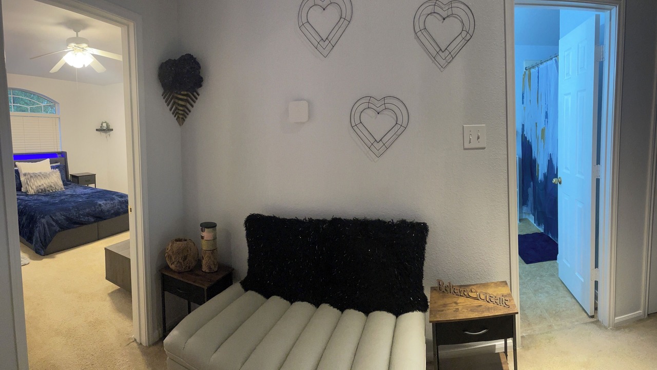 Photo of Bedroom in Humble
