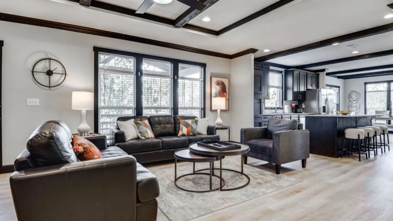 Photo of Livingroom in Graford