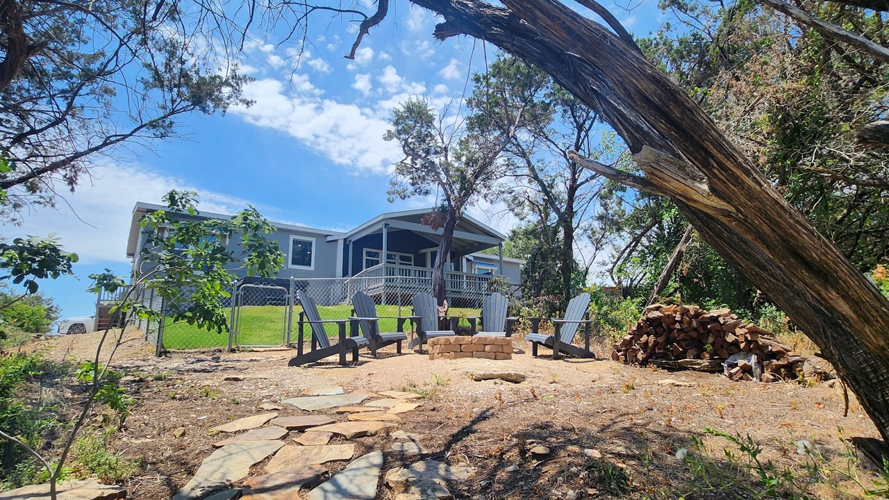 Photo of Outdoor in Graford