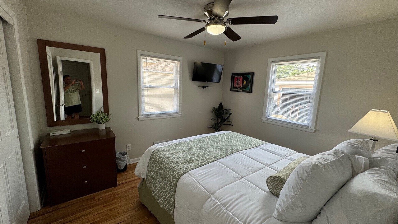 Photo of Bedroom in Racine