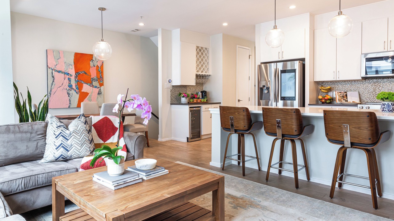 Photo of Livingroom in Lower Greenville