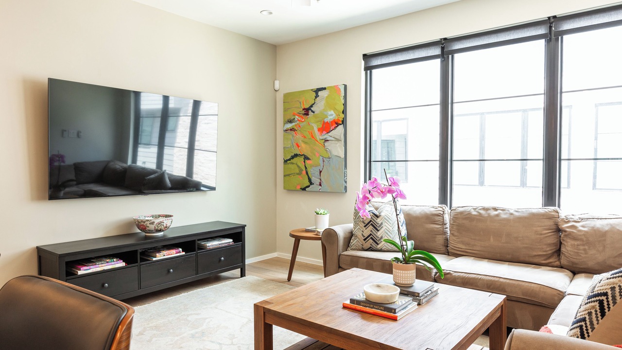 Photo of Livingroom in Lower Greenville