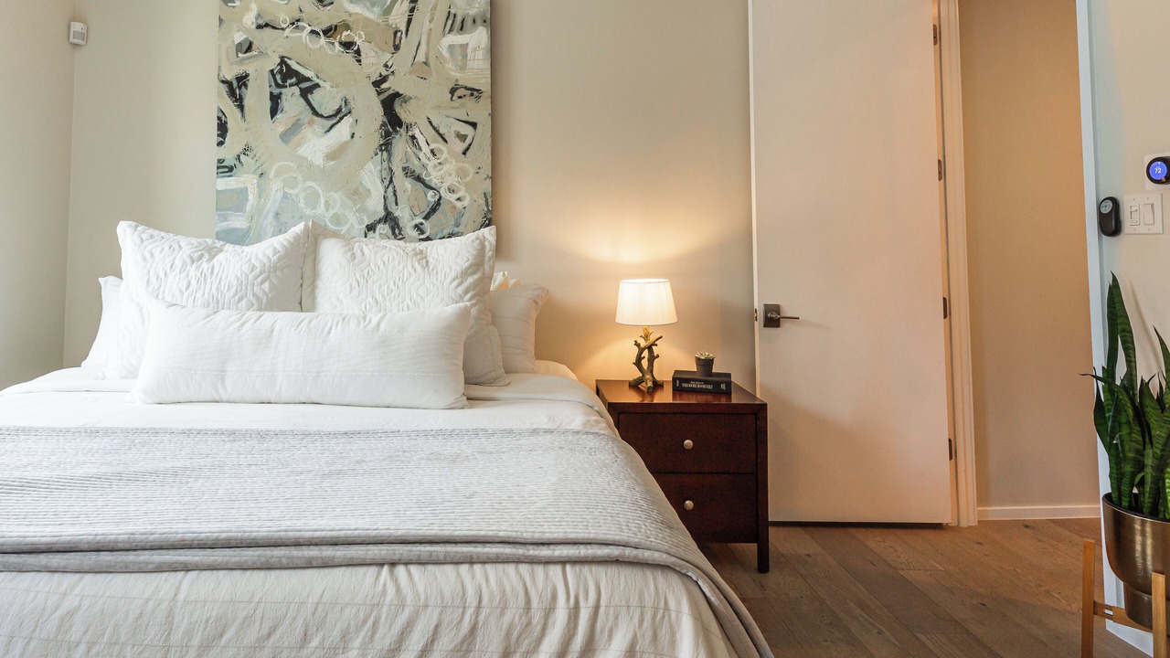 Photo of Bedroom in Lower Greenville