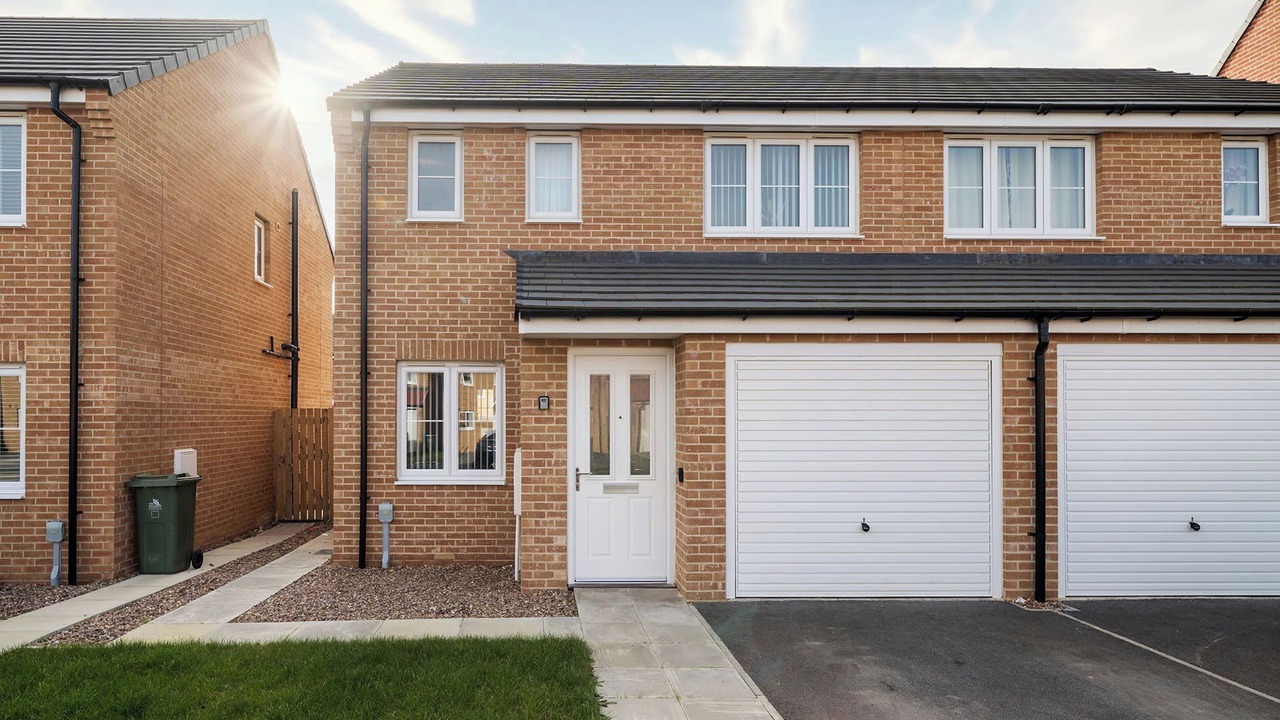 Photo of Others in Grimsby