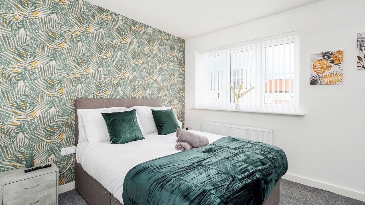 Photo of Others in Grimsby