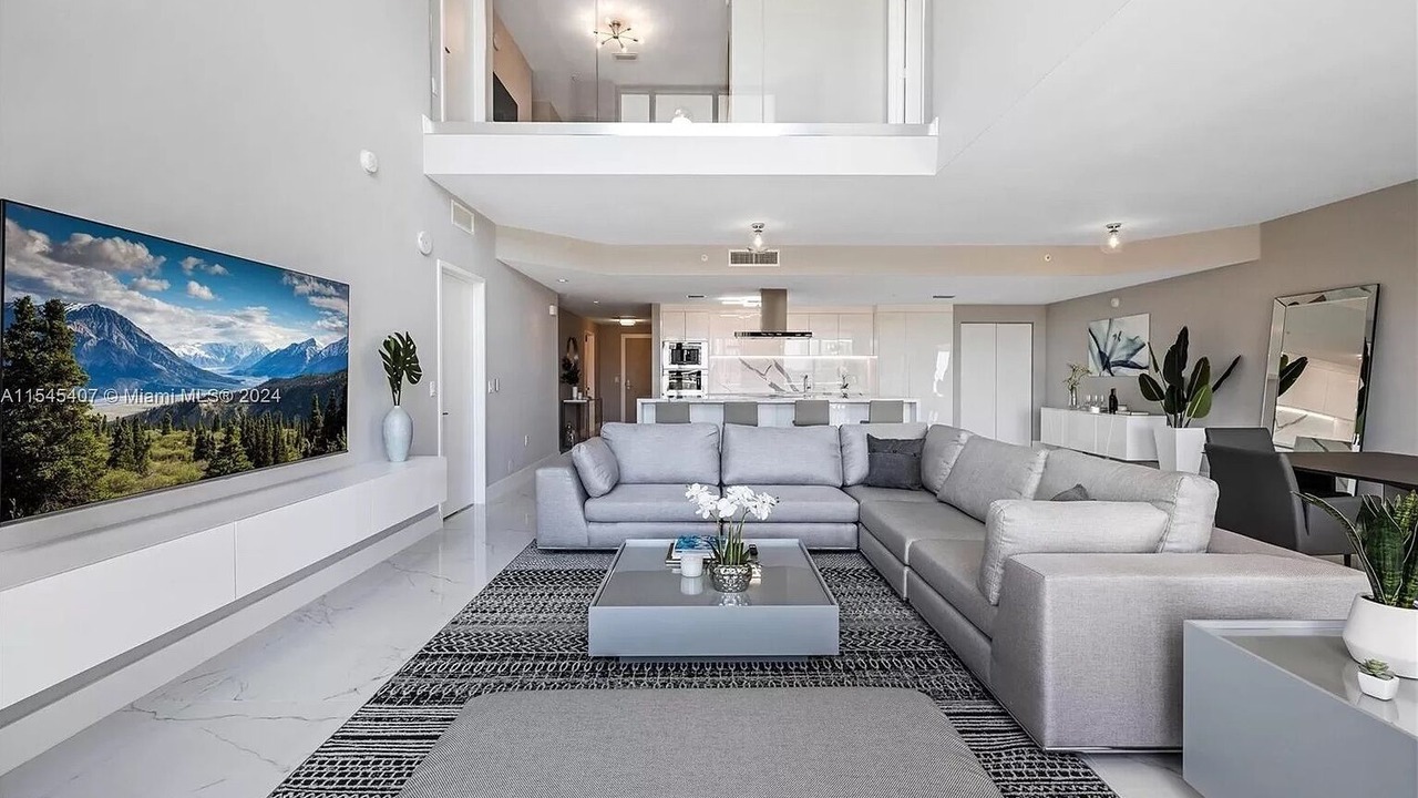 Photo of Livingroom in Sunny Isles Beach