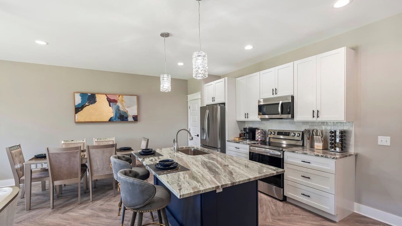 Photo of Kitchen in Upper Grand Lagoon