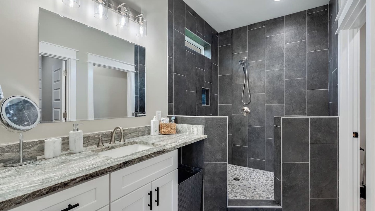 Photo of Bathroom in Upper Grand Lagoon
