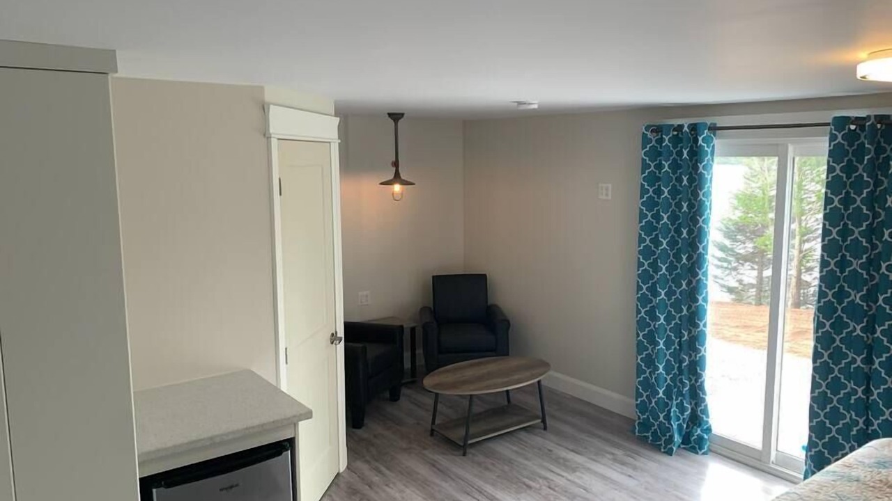 Photo of Others in King's Point