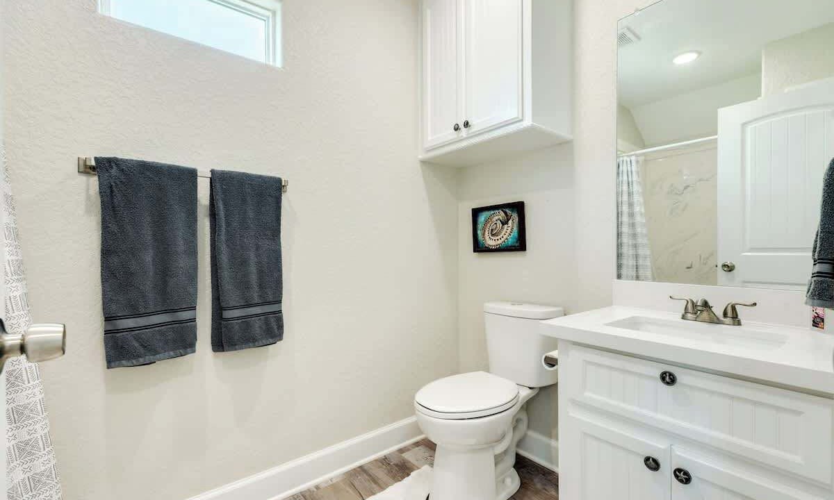 Photo of Bathroom in Surfside Beach