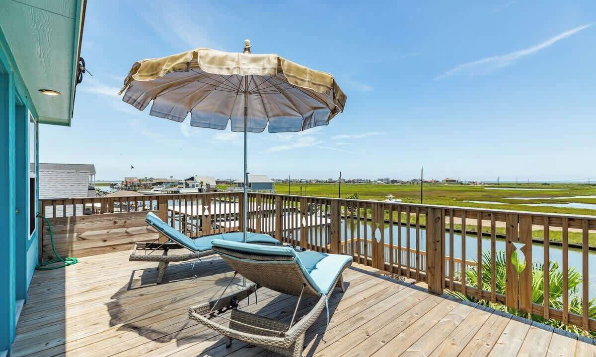 Photo of Patio Balcony in Surfside Beach