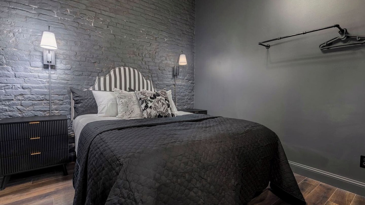 Photo of Bedroom in Downtown Louisville