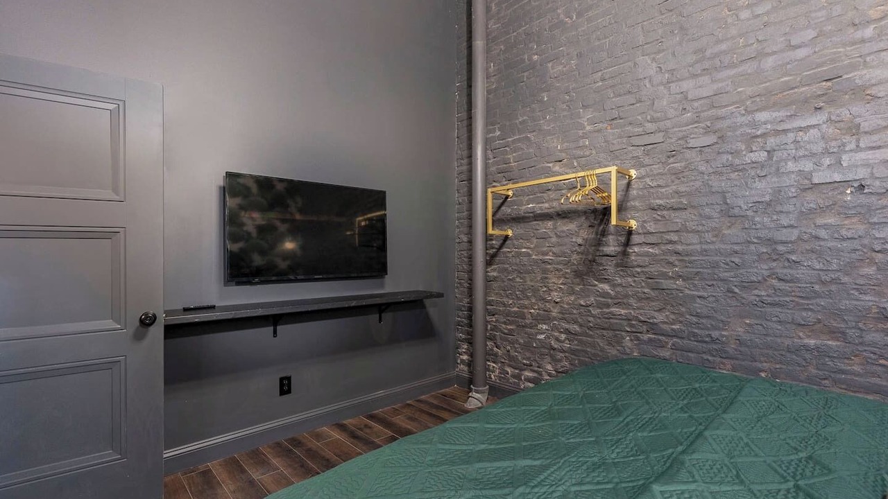 Photo of Bedroom in Downtown Louisville