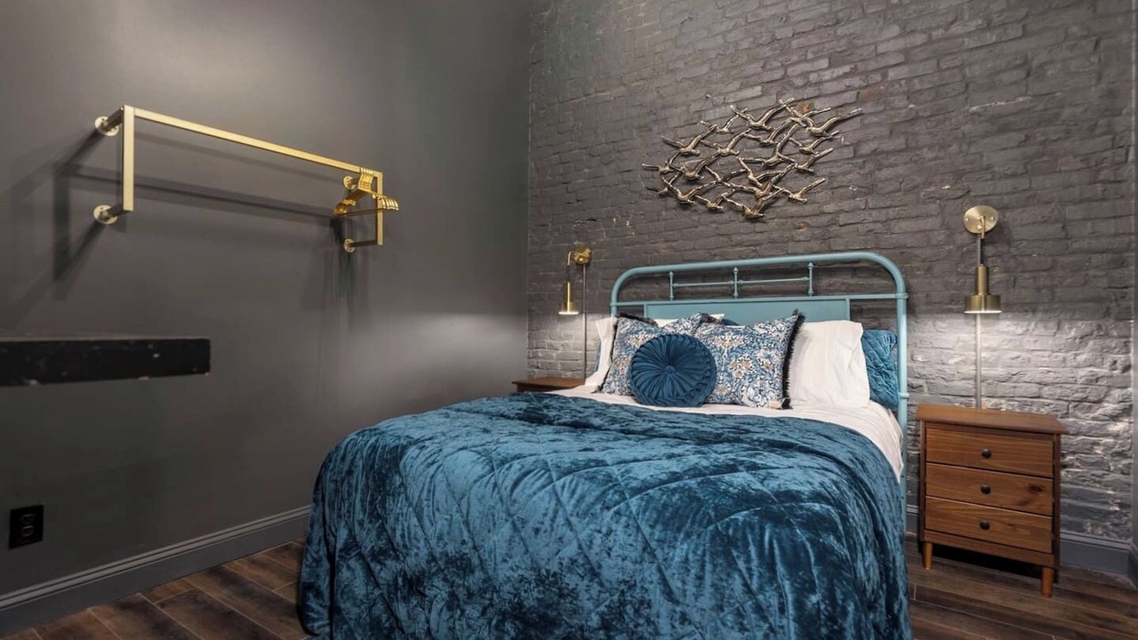 Photo of Bedroom in Downtown Louisville