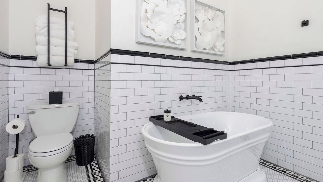 Photo of Bathroom in Downtown Louisville