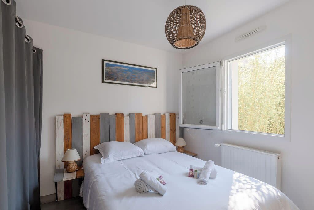 Photo of Bedroom in Saint-Nazaire