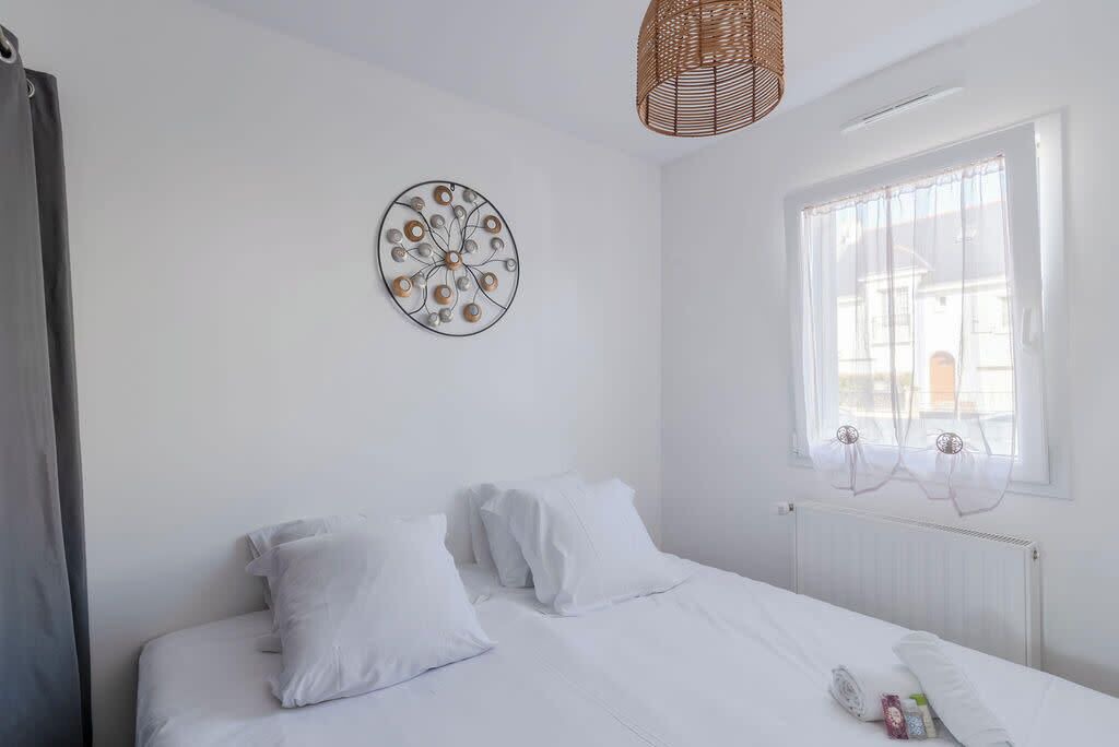 Photo of Bedroom in Saint-Nazaire