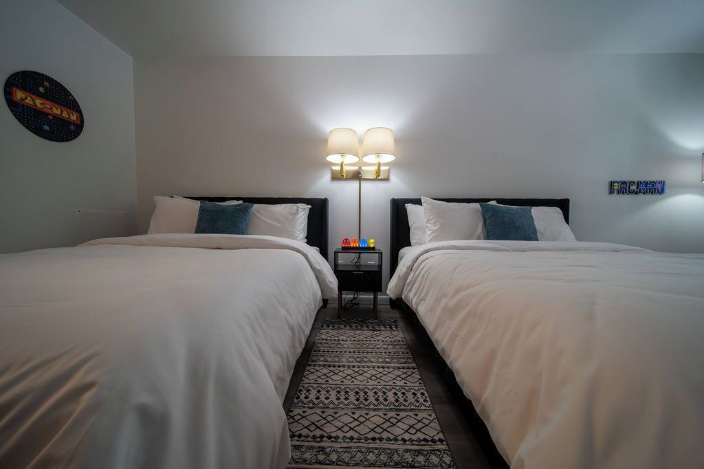 Photo of Bedroom in Eureka Springs Historic District