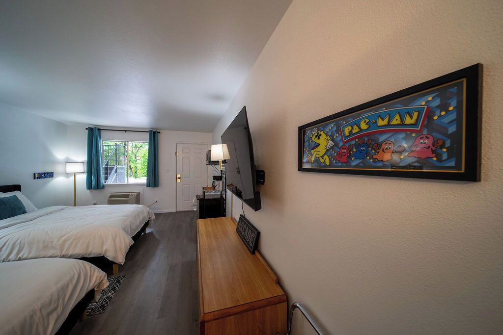Photo of Bedroom in Eureka Springs Historic District