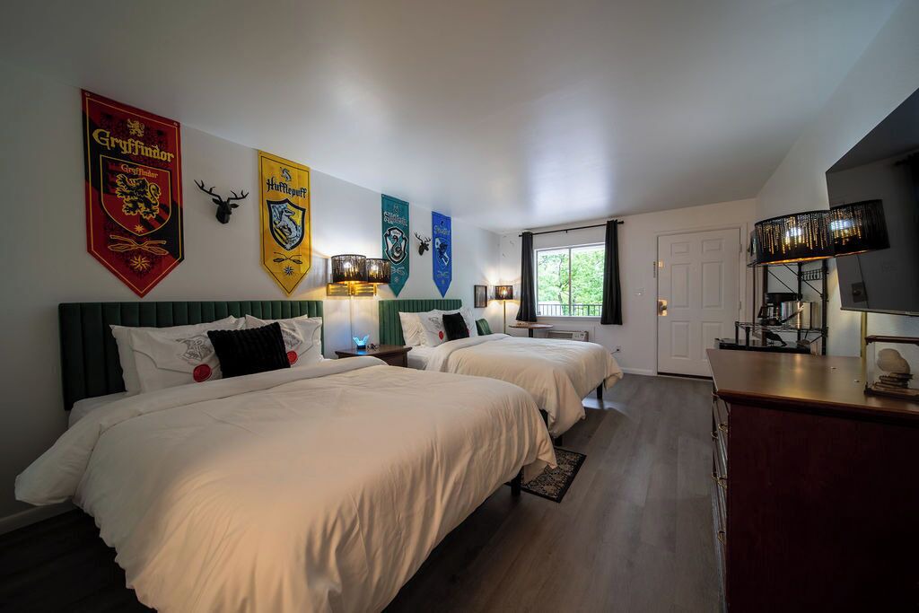 Photo of Bedroom in Eureka Springs Historic District