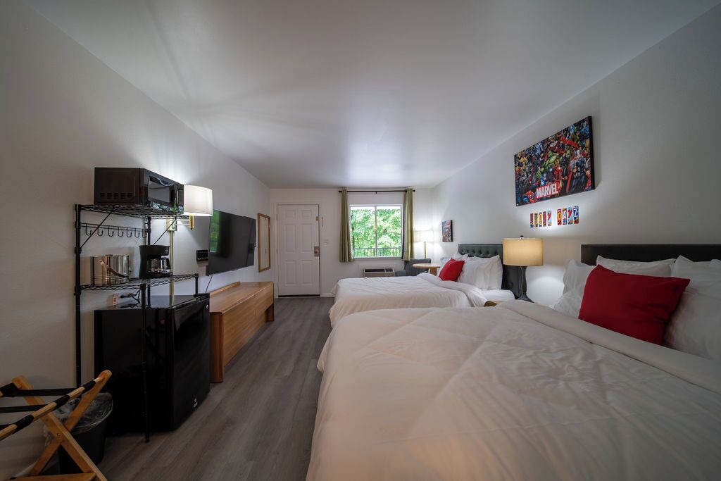 Photo of Bedroom in Eureka Springs Historic District