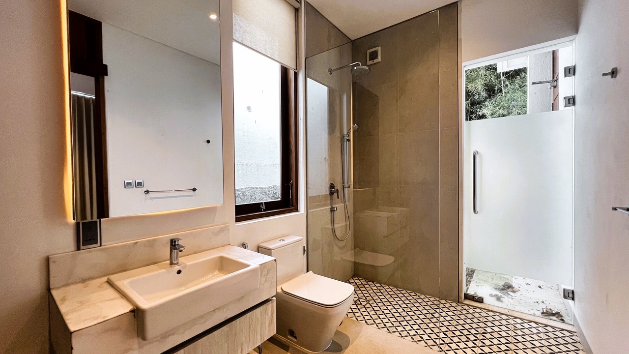 Photo of Bathroom in Selong Belanak