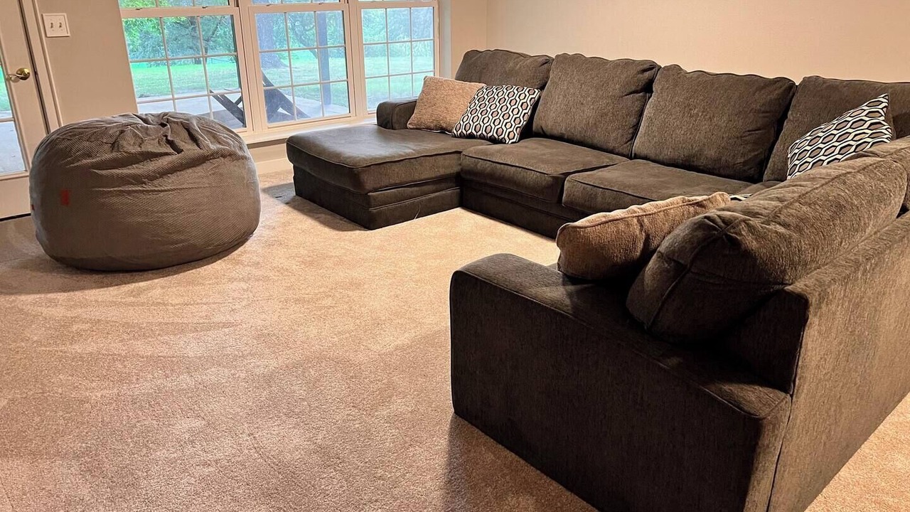 Photo of Livingroom in Farmington