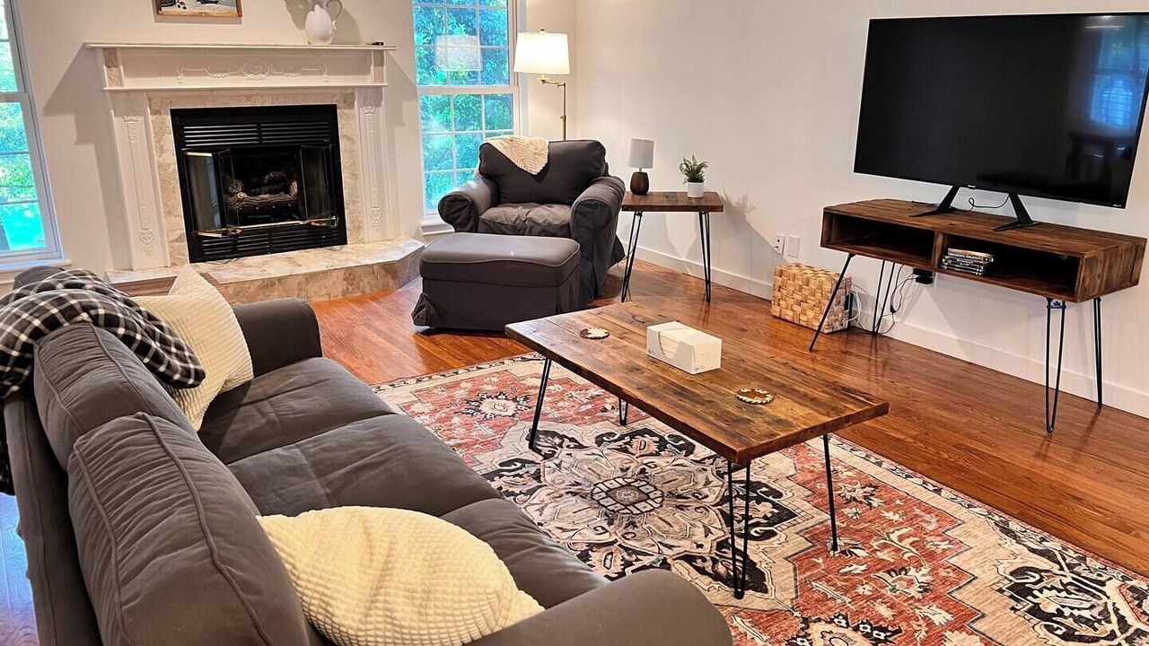 Photo of Livingroom in Farmington