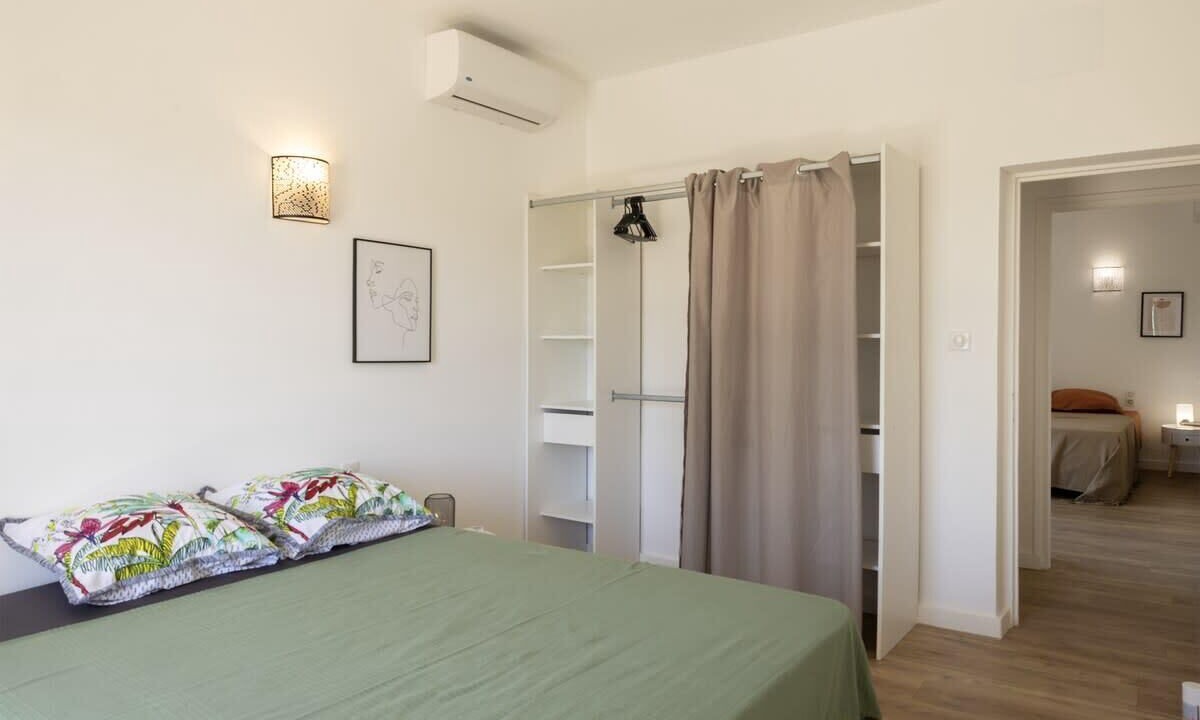 Photo of Bedroom in Linguizzetta