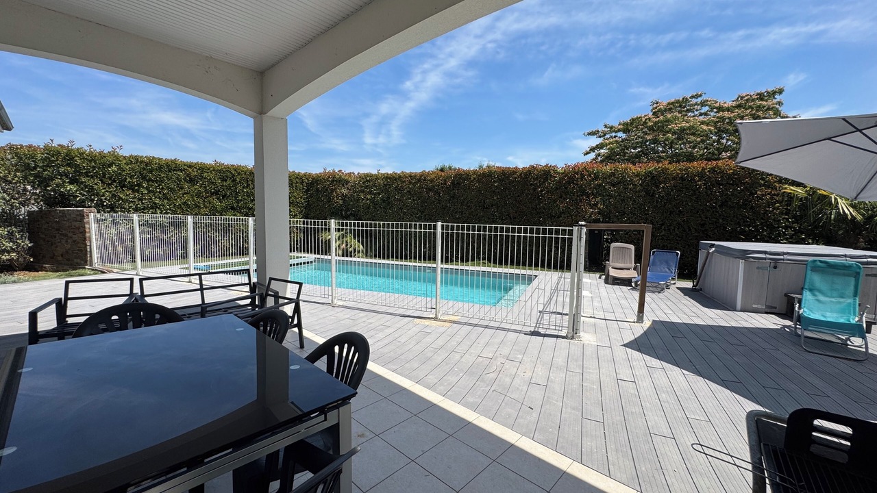 Photo of Outdoor in Albias