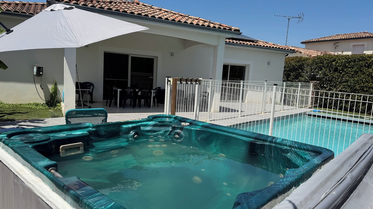 Photo of Outdoor in Albias