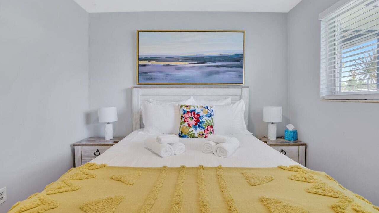 Photo of Bedroom in Florida North Atlantic Coast