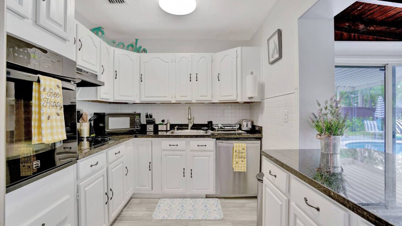 Photo of Kitchen in Florida North Atlantic Coast