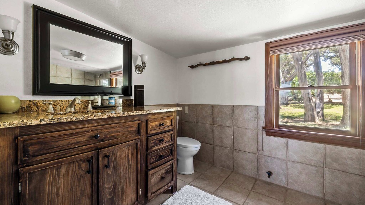 Photo of Bathroom in Eck Lane on the Lake