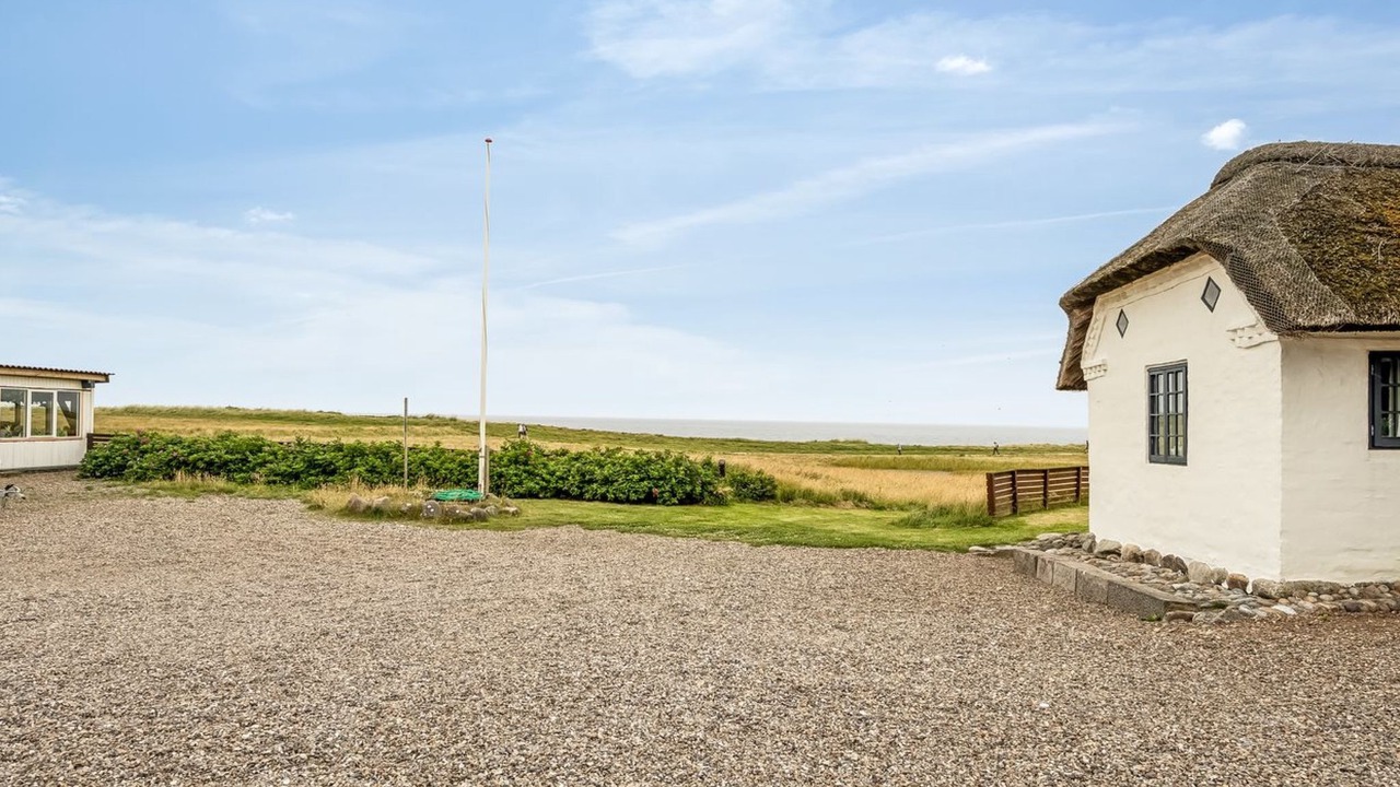 Photo of Others in Trans