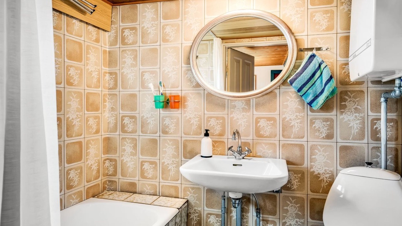 Photo of Bathroom in Trans