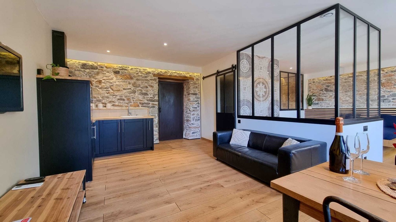 Photo of Others in Salsigne