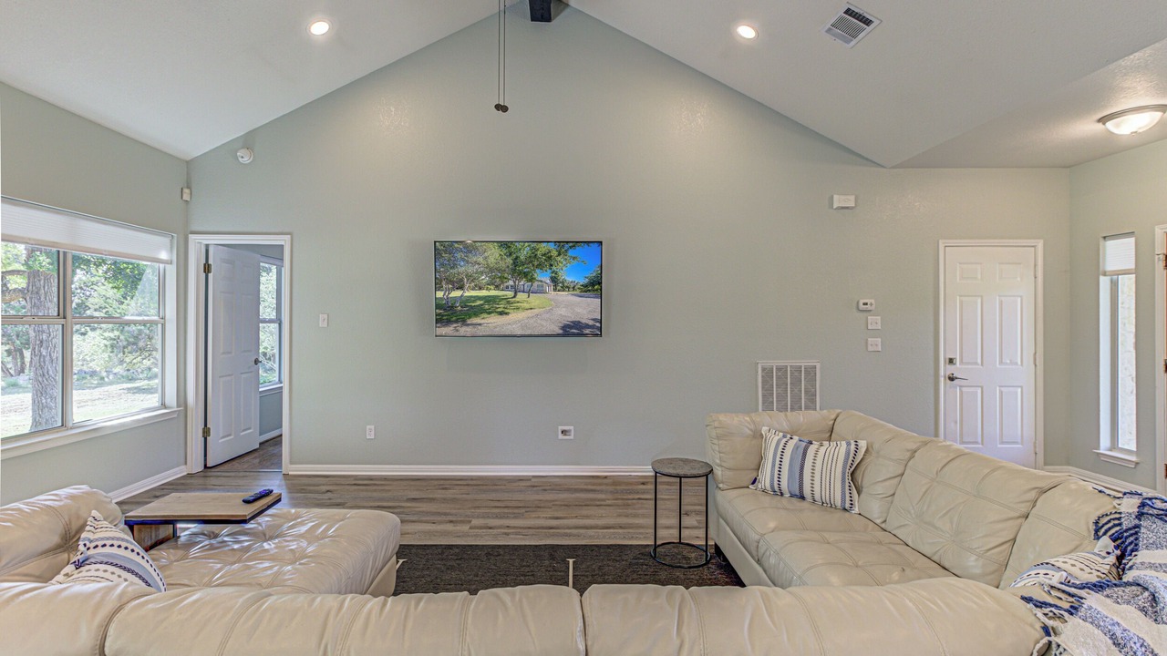 Photo of Livingroom in Austin