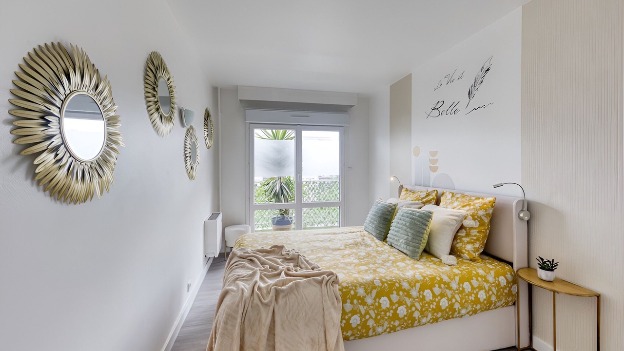 Photo of Bedroom in Saint-Denis